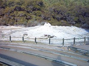 Image of abtcrotoruajubilee04waiotapuladyknox.jpg