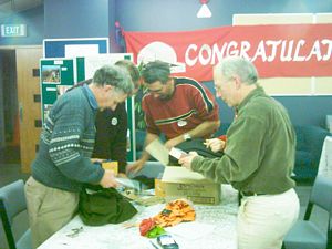 Image of agm04quizprizes.jpg