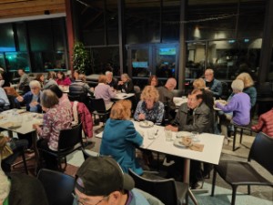 Image of agmdinner26b.jpg