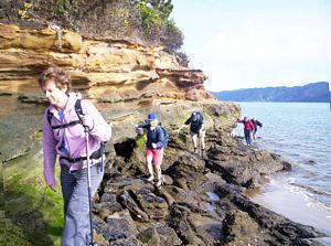 Image of aiawhitu07acrocks.jpg