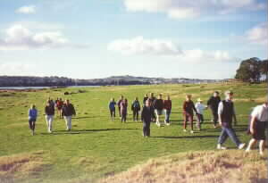 Image of amburywalkq.jpg