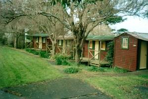 Image of arapohue022cabins.jpg