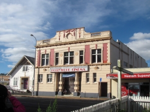 Image of avondalejul17h.jpg