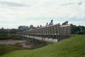 Image of bayswaterbridgeq.jpg