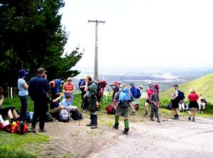 Image of bcrotoruasep07bkrest.jpg