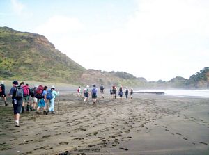 Image of bebethellssep07jabeach.jpg