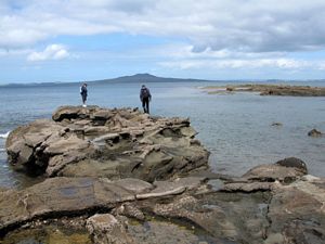 Image of campbellsbay09cjrocks.jpg