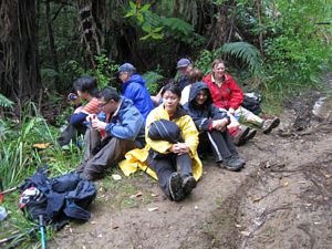 Image of cascadebethells09djlunch.jpg