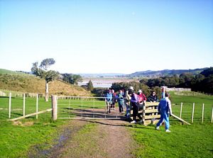 Image of duder05climb.jpg