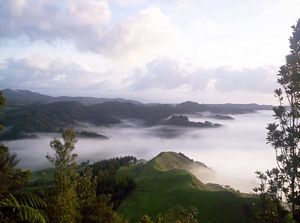 Image of dundle05sunseaofmist.jpg