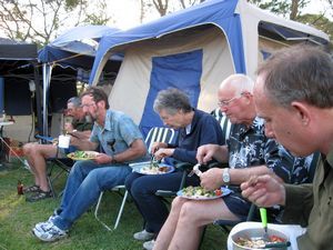 Image of farnorth084egdinner.jpg