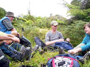 Image of hakarimatamar07edlunch.jpg