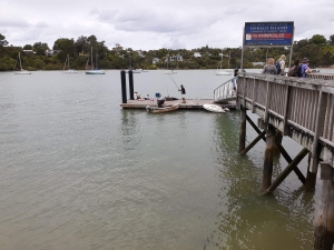 Image of heraldisland21f.jpg