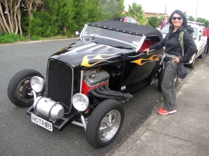 Image of hibiscusapr17b.jpg