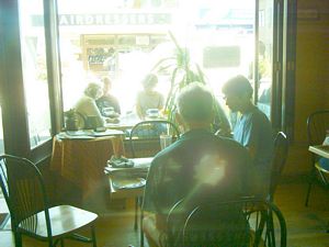 Image of howick04cafe2.jpg