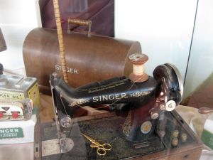 Image of howickaug10gasewingmachine.jpg