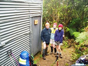 Image of hunuaaug07a.jpg