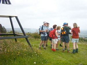 Image of hunuadec04trig2.jpg