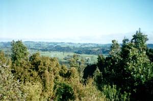 Image of hunuajun02viewhunuavalley.jpg