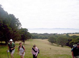 Image of hunuarangesmar06abnearstart.jpg