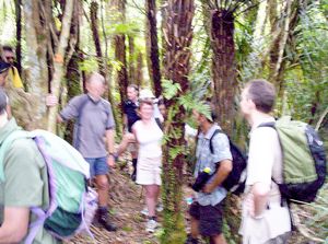 Image of hunuarangesmar06aobothgroupsmeet.jpg