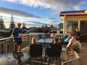 Image of kaimaibeeapr18e.jpg