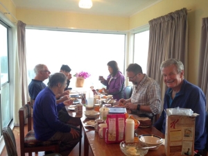 Image of kaimaibeeoct16i.jpg