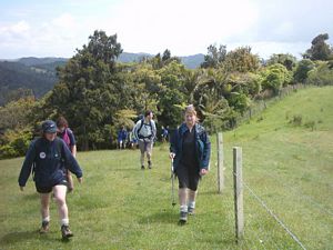 Image of karamu04nearstart.jpg