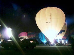 Image of karioi05balloonsnightglow.jpg