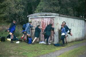 Image of legstretchq.jpg