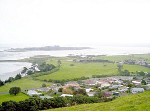 Image of mangerejun07edview.jpg