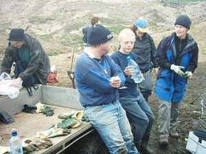 Image of motuora04break2.jpg