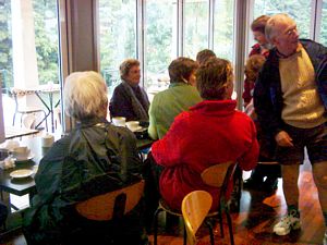 Image of motuora04cafe.jpg