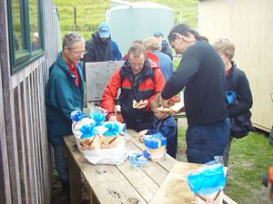 Image of motuora04lunch.jpg
