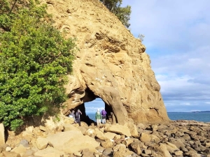 Image of motuoramay1910.jpg