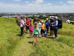 Image of mtwellingtonfamily20a.jpg