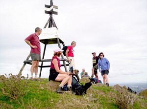 Image of mtwilliamapr07fhtrig.jpg