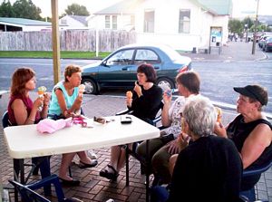 Image of mtwilliamapr07laicecreamerology.jpg