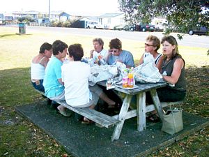 Image of ngatea05chishandfips.jpg