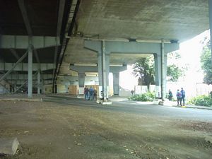 Image of northcote03underendcoathanger.jpg