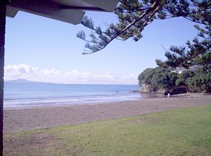 Image of northshorecoast06fwaiakebeach.jpg