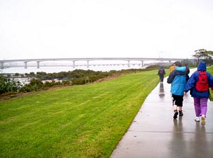 Image of onehunganov07astrack.jpg