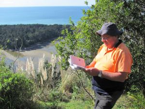 Image of opouterejul11kjfeedingthebirds.jpg