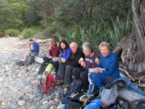 Image of opouterejun15sat 052.jpg