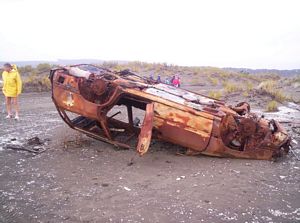Image of portwaikatojul05carwreck.jpg