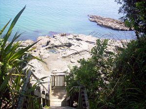 Image of redbeach06bqrocks.jpg