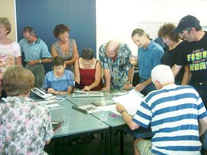 Image of reunion05browsingalbums4.jpg