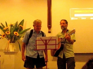 Image of reunion15a.jpg