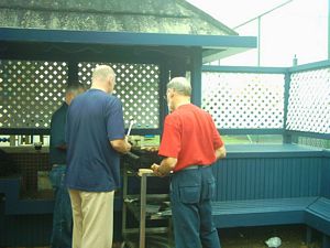 Image of reunion2004bbq.jpg