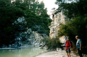 Image of rotorua03alumcliffs.jpg